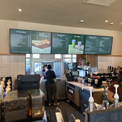 Starbucks - No bakery stuff?