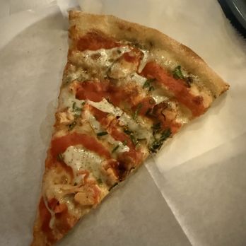 Best Pizza & Brew Chandler - Buffalo chicken pizza - Pizza Near Me - Chandler, Arizona