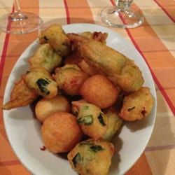 Pittule ai fiori di zucca :)