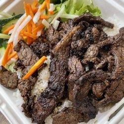 Bon Me Shack - Garlic steak and rice