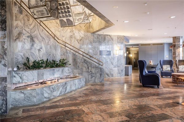 Hilton Helsinki Strand by null