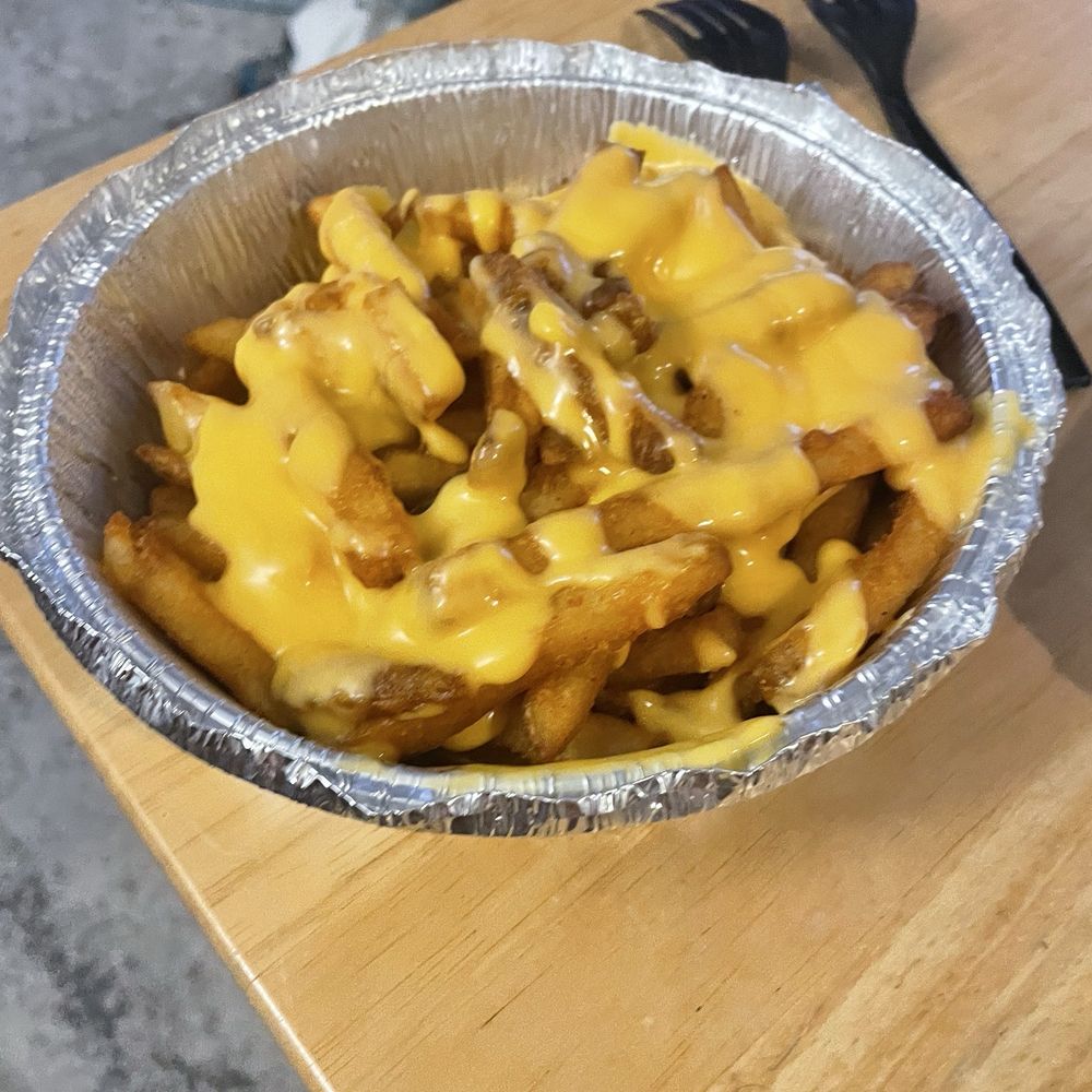 Naz's Halal Food - Fall River - Seasoned Fries with cheese - Halal Near Me - Fall River, Massachusetts Naz's Halal Food - Fall River - Seasoned Fries with cheese - Halal Near Me - Fall River, Massachusetts