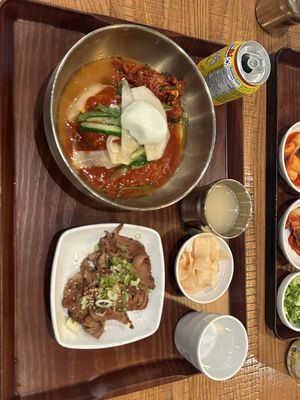 Sambong Duluth 삼봉냉면 둘루스점 by null