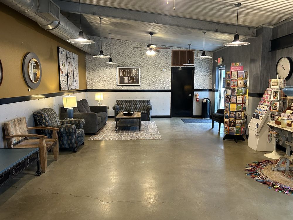 THE WASH TUB Updated August 2024 148 Photos & 155 Reviews 10626