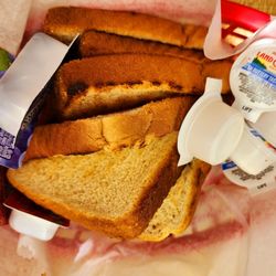 Bill's Truck Stop Restaurant - Toast