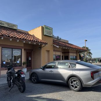 Alfonso's Authentic Mexican Food - Entrance - Mexican Near Me - Castroville, California