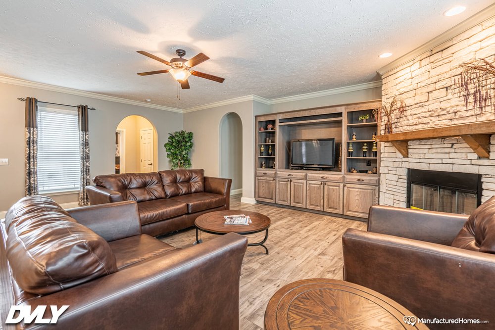 HENCH’S COUNTRY LIV’N HOMES OF CALERA Updated September 2024 67 Photos 23 Freda Cir