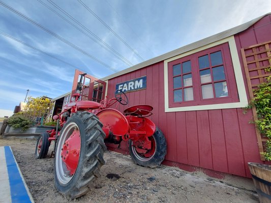 The Original Manassero Farms Market - Irvine by null