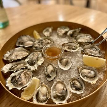 Salt - Delicious Kumamoto, Fanny Bay, & Kusshi oysters - Seafood Near Me - Arcata, California Salt - Delicious Kumamoto, Fanny Bay, & Kusshi oysters - Seafood Near Me - Arcata, California