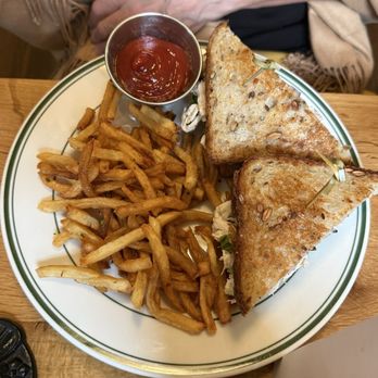 Elawa Farm - Chicken salad - Parks Near Me - Lake Forest, Illinois Elawa Farm - Chicken salad - Parks Near Me - Lake Forest, Illinois