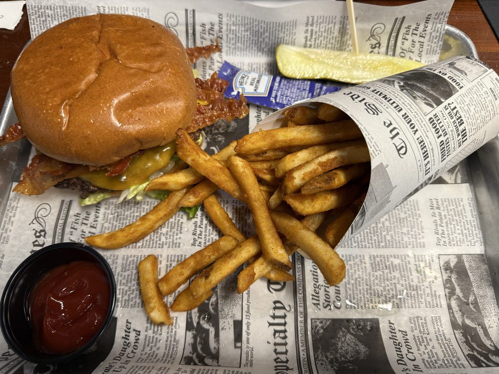 Freshwater Tavern & Grill Image