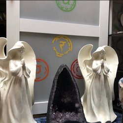 Psychic Source and Spiritual Healer - Angels and amethyst