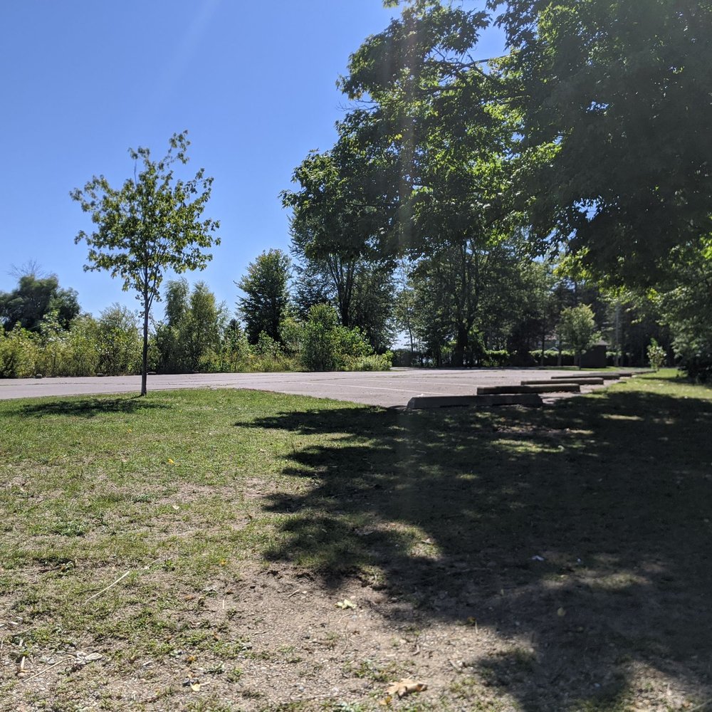 Austin Lake Boat Launch - Large spots accommodate trucks and trailers - Boating Near Me - Portage, Michigan Austin Lake Boat Launch - Large spots accommodate trucks and trailers - Boating Near Me - Portage, Michigan