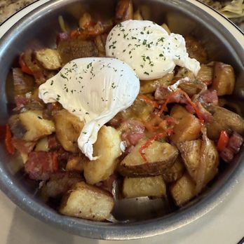Shoe’s Cup and Cork - Farmers Hash - New American Near Me - Leesburg, Virginia Shoe’s Cup and Cork - Farmers Hash - New American Near Me - Leesburg, Virginia