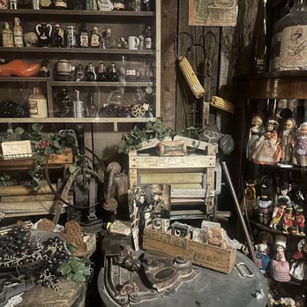 Timbermine Steakhouse - Antique oldtime miner collectibles - Steakhouses Near Me - Ogden, Utah