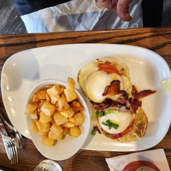 Another Broken Egg Cafe - American Near Me - Orlando, Florida Another Broken Egg Cafe - American Near Me - Orlando, Florida