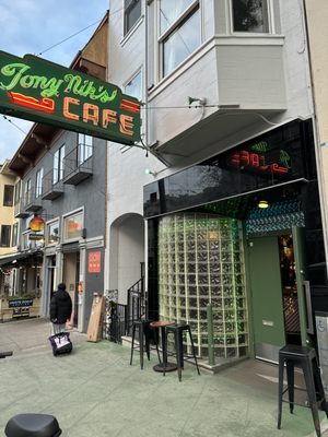 Tony Nik's CAFE by null