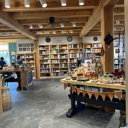 North House Folk School - Great selection of crafts