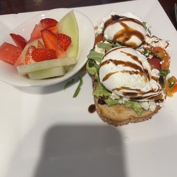 Metropolitan Kitchen & Lounge - New American Near Me - Annapolis, Maryland Metropolitan Kitchen & Lounge - New American Near Me - Annapolis, Maryland
