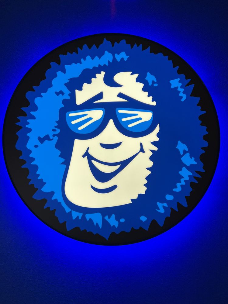 Social spots from Eskimo Hut