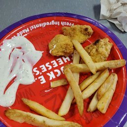 Gross fries and chicken
