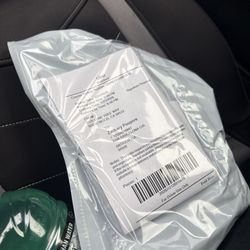 Walgreens - Customers pick up for Uber eats delivery