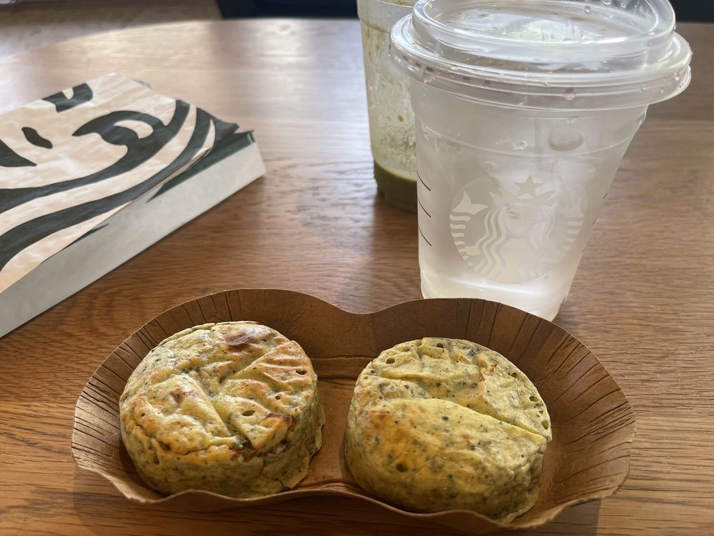 STARBUCKS Updated September 2024 29 Photos 2169 Kalia Rd