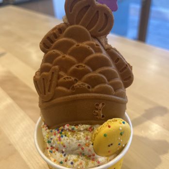 Somisomi - Ice Cream & Frozen Yogurt Near Me - San Mateo, California Somisomi - Ice Cream & Frozen Yogurt Near Me - San Mateo, California