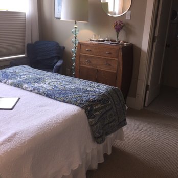 Greenlake Guest House - Bed & Breakfast Near Me - Seattle, Washington