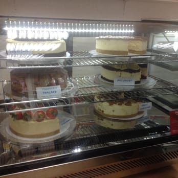 Black Vanilla - Tunnocks Teacake cake. That is all. - Desserts Near Me - Glasgow, GLG