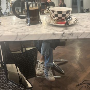 Oliver & Tate - Hair Salons Near Me - Omaha, Nebraska