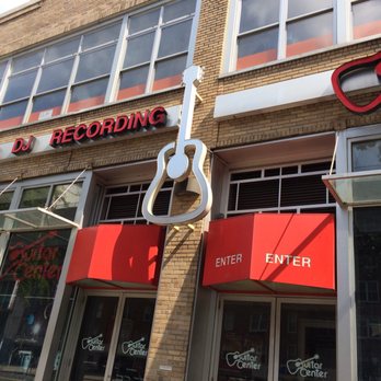 Guitar Center - 08/25/18 - Musical Instruments & Teachers Near Me - Manhattan, New York