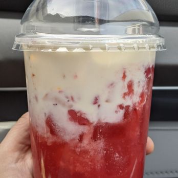 Bober Tea - Strawberry chizu - Bubble Tea Near Me - Sacramento, California Bober Tea - Strawberry chizu - Bubble Tea Near Me - Sacramento, California