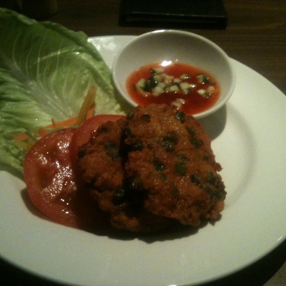 Holiday Inn Reading - Thai fishcake starter at Monty's - Hotels Near Me - Wokingham, WOK
