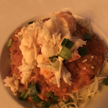 Nataz Restaurant - Lobster angel hair pasta - 3 out of 5 stars - Seafood Near Me - North Branford, Connecticut