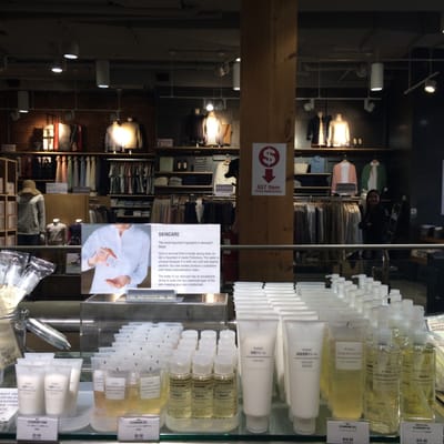 MUJI Cooper Square by null