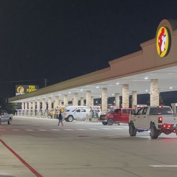 Buc-ee’s - Gas Stations Near Me - Springfield, Missouri