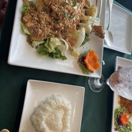 H1. Chicken in Peanut Sauce