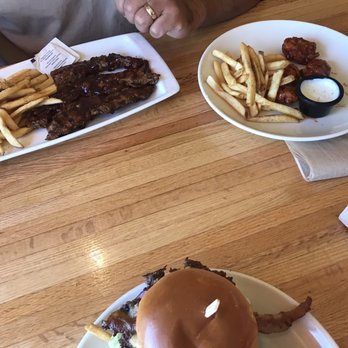 Applebee's Grill + Bar - American Near Me - Santa Maria, California Applebee's Grill + Bar - American Near Me - Santa Maria, California