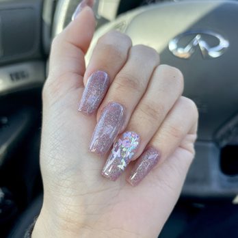 Oh My Nails - Acrylic Full Set - Nail Salons Near Me - Hayward, California