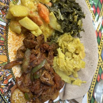 Ethio Beans - Chefs choice Ethio Beans Combo - Ethiopian Near Me - Carol Stream, Illinois Ethio Beans - Chefs choice Ethio Beans Combo - Ethiopian Near Me - Carol Stream, Illinois