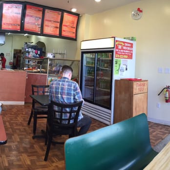 Crown Fried Chicken - A panoramic of the whole restaurant. - Falafel Near Me - Williamsport, Pennsylvania