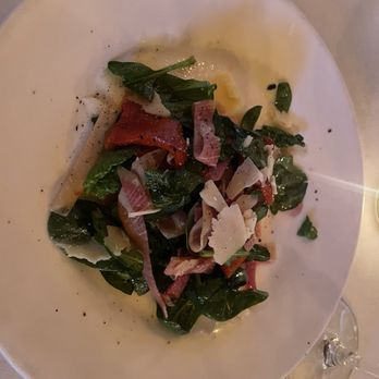 Lavagna - Good looking salad that doesn't deliver - Italian Near Me - New York, New York