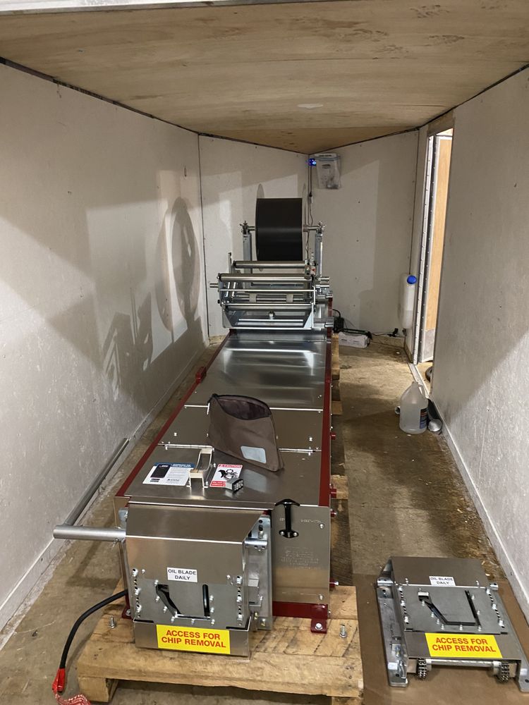 Slide of Three Nails Services