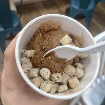 Andia's Ice Cream - Brownie batter with cookie dough - Desserts Near Me - Cary, North Carolina
