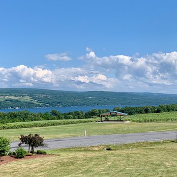 Glenora Wine Cellars - Outdoor view - Wineries Near Me - Dundee, New York