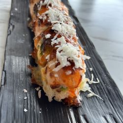 Sushi Doraku - Cheesy Roll