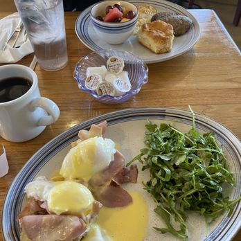 HARTURA - Eggs Benedict - Breakfast & Brunch Near Me - Wake Forest, North Carolina