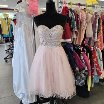 Jo & Lottie's Secondhand Treasures - $15 Occasion Dresses
$25 Wedding Dresses - Thrift Stores Near Me - Seattle, Washington Jo & Lottie's Secondhand Treasures - $15 Occasion Dresses
$25 Wedding Dresses - Thrift Stores Near Me - Seattle, Washington