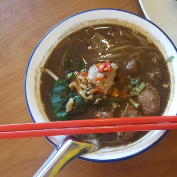 Immm Rice and Beyond - Kuay tiew ruea (thin rice noodles in spiced pork soup) - Thai Near Me - Chicago, Illinois Immm Rice and Beyond - Kuay tiew ruea (thin rice noodles in spiced pork soup) - Thai Near Me - Chicago, Illinois